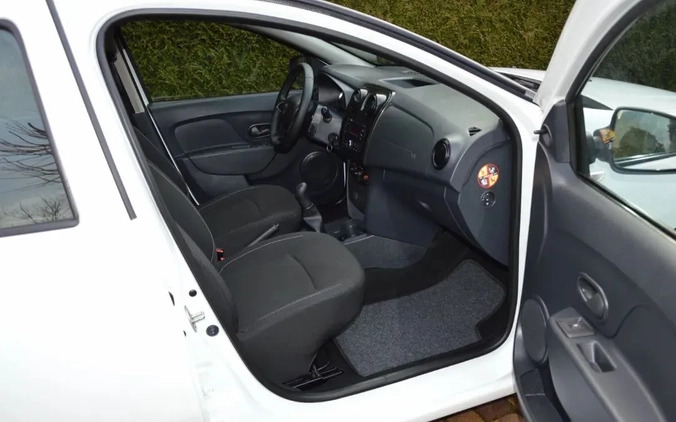 Dacia Sandero cena 33900 przebieg: 47000, rok produkcji 2017 z Radymno małe 742